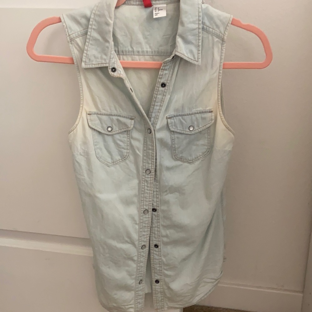 Button down white washed collared tank top or vest
